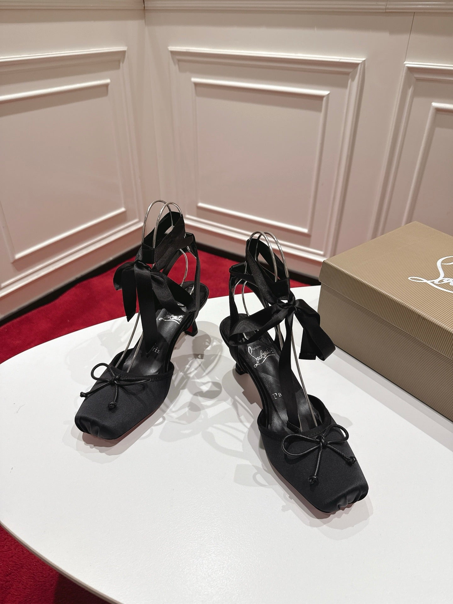 Christian Louboutin Cassia Lace Up