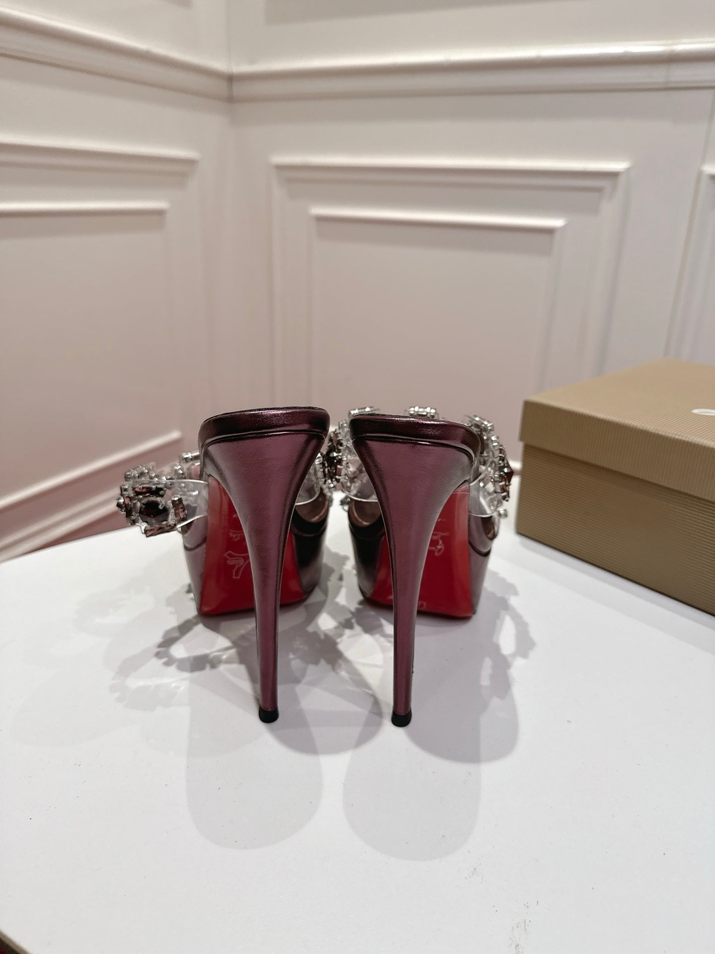 Christian Louboutin Just Jewel