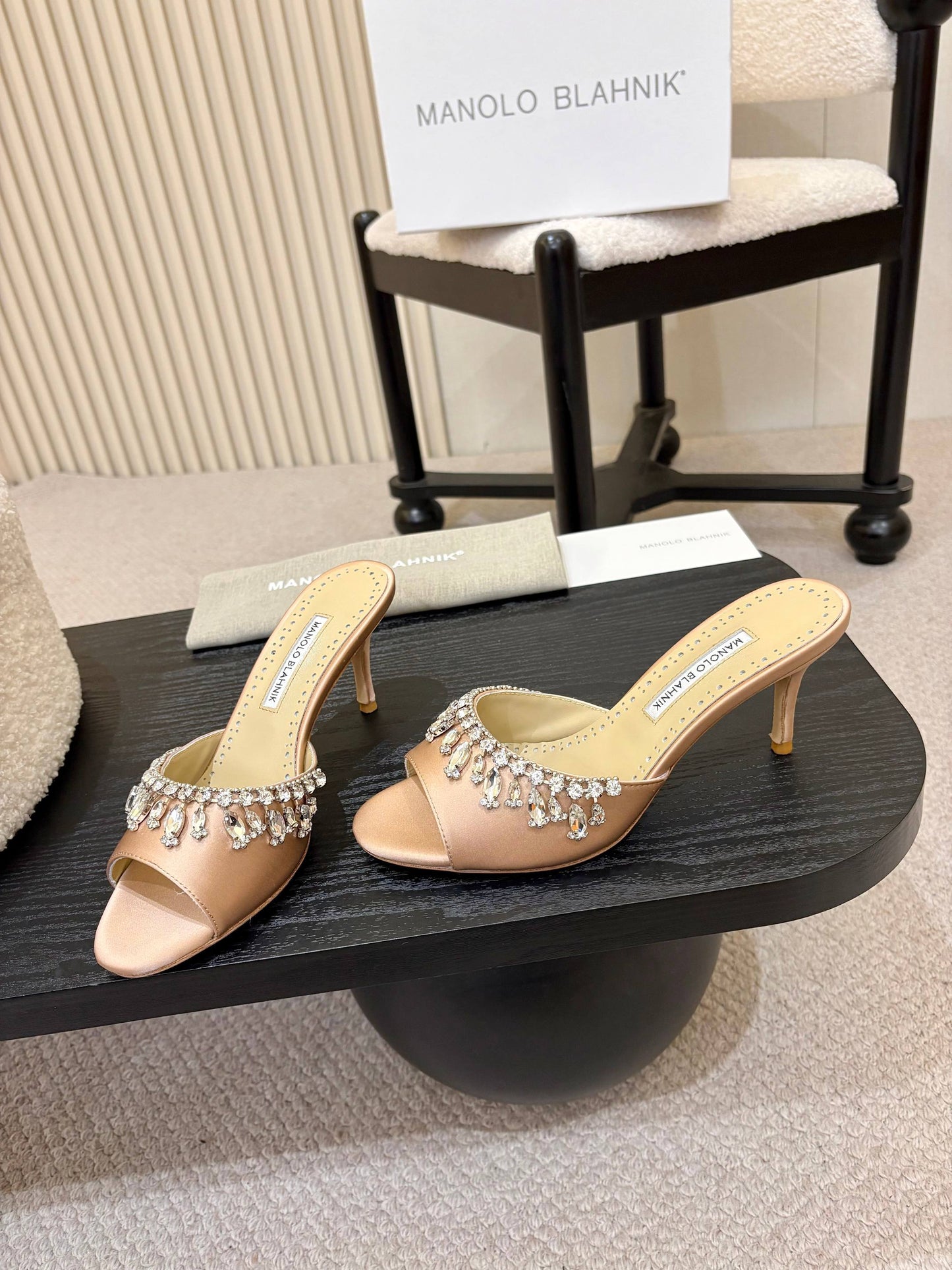 Manolo Blahnik Lumada
