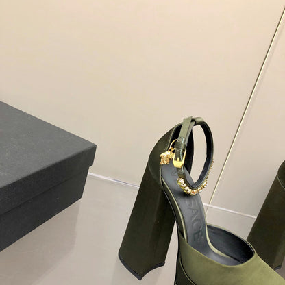 Versace Medusa Aevitas Platform Pumps