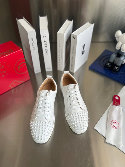 Christian Louboutin Louis Junior Spikes