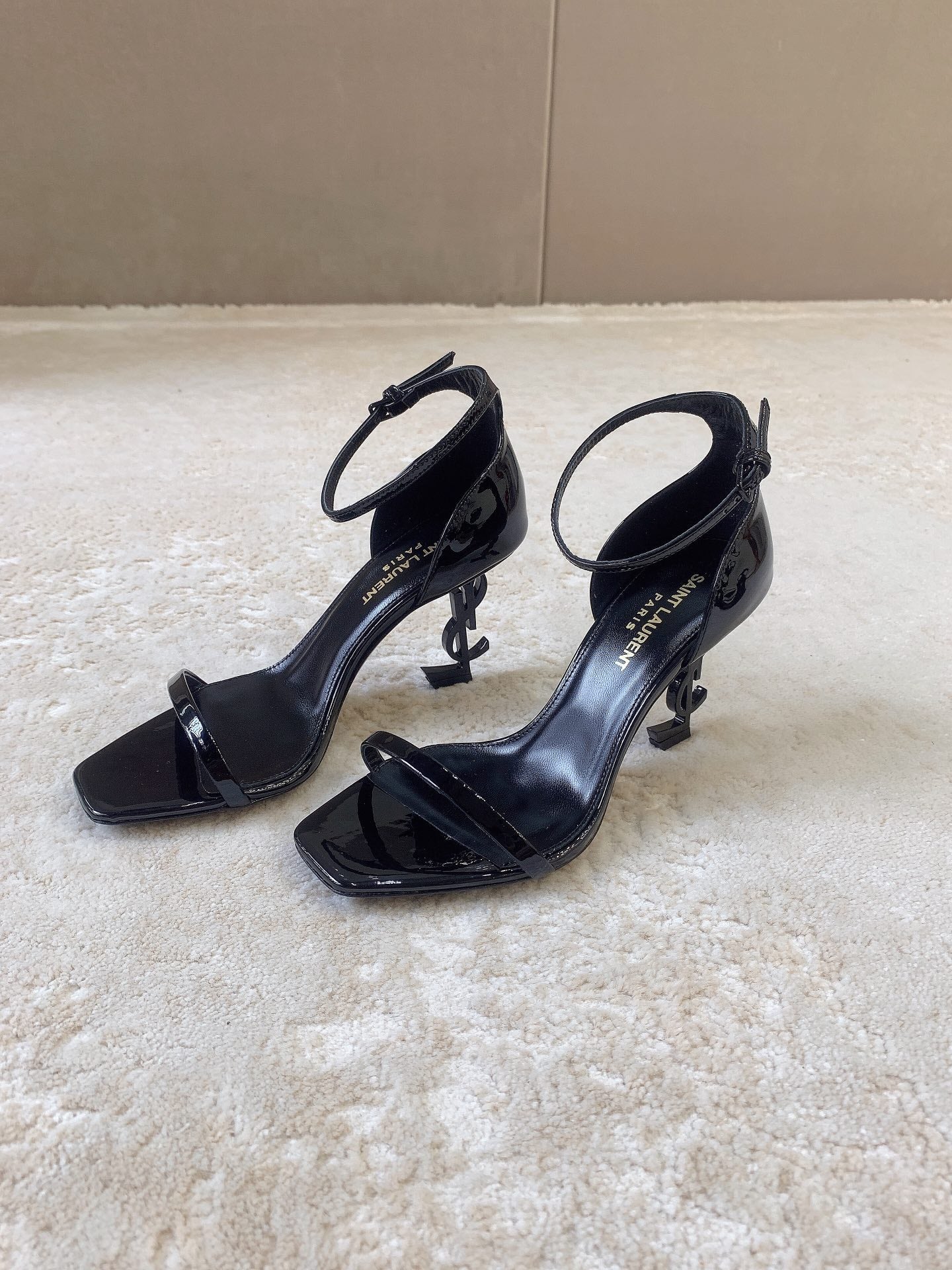 Saint Laurent Opyum Sandals