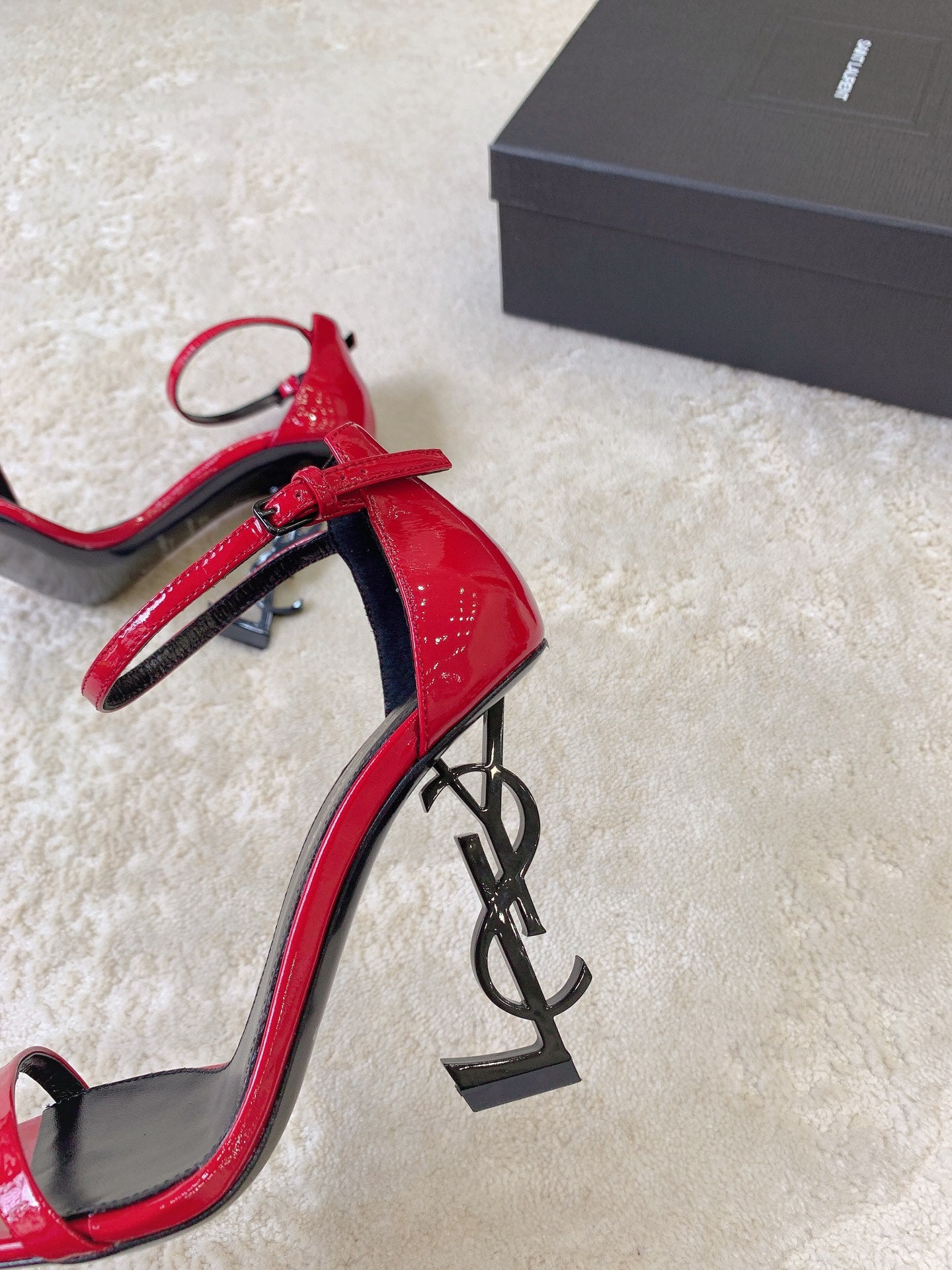 Saint Laurent Opyum Sandals