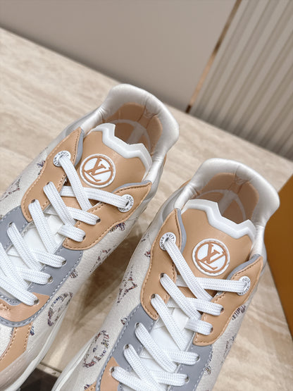 Louis Vuitton Run 55 Sneaker