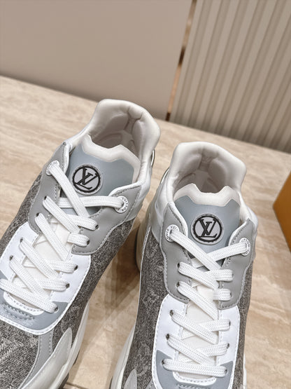 Louis Vuitton Run 55 Sneaker