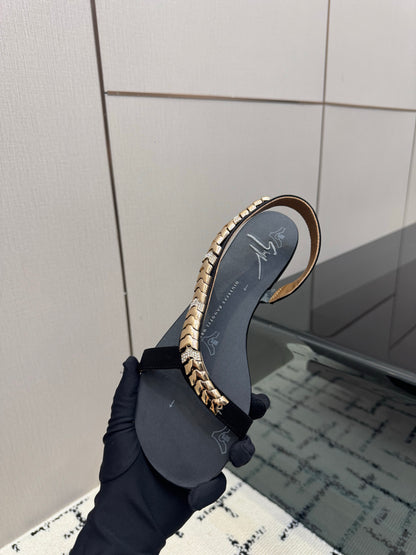 Giuseppe Zanotti Dafne Flat