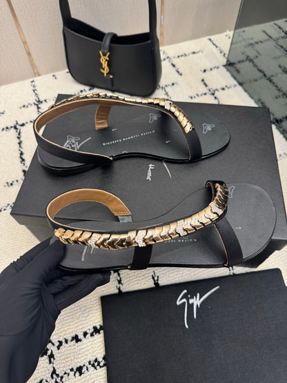 Giuseppe Zanotti Dafne Flat