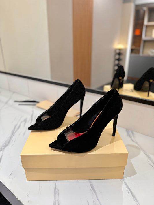 Valentino Revele Pumps