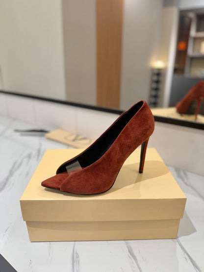 Valentino Revele Pumps