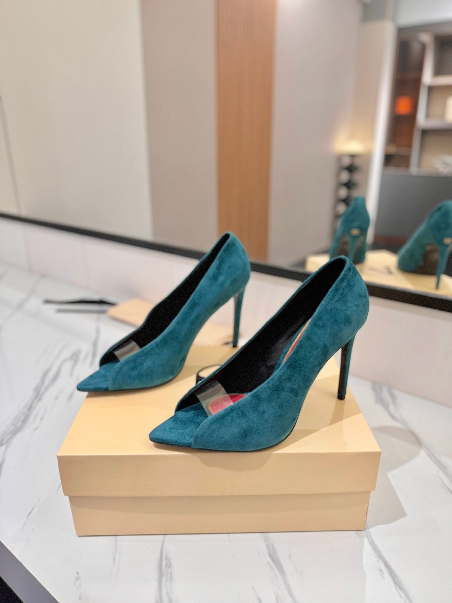 Valentino Revele Pumps