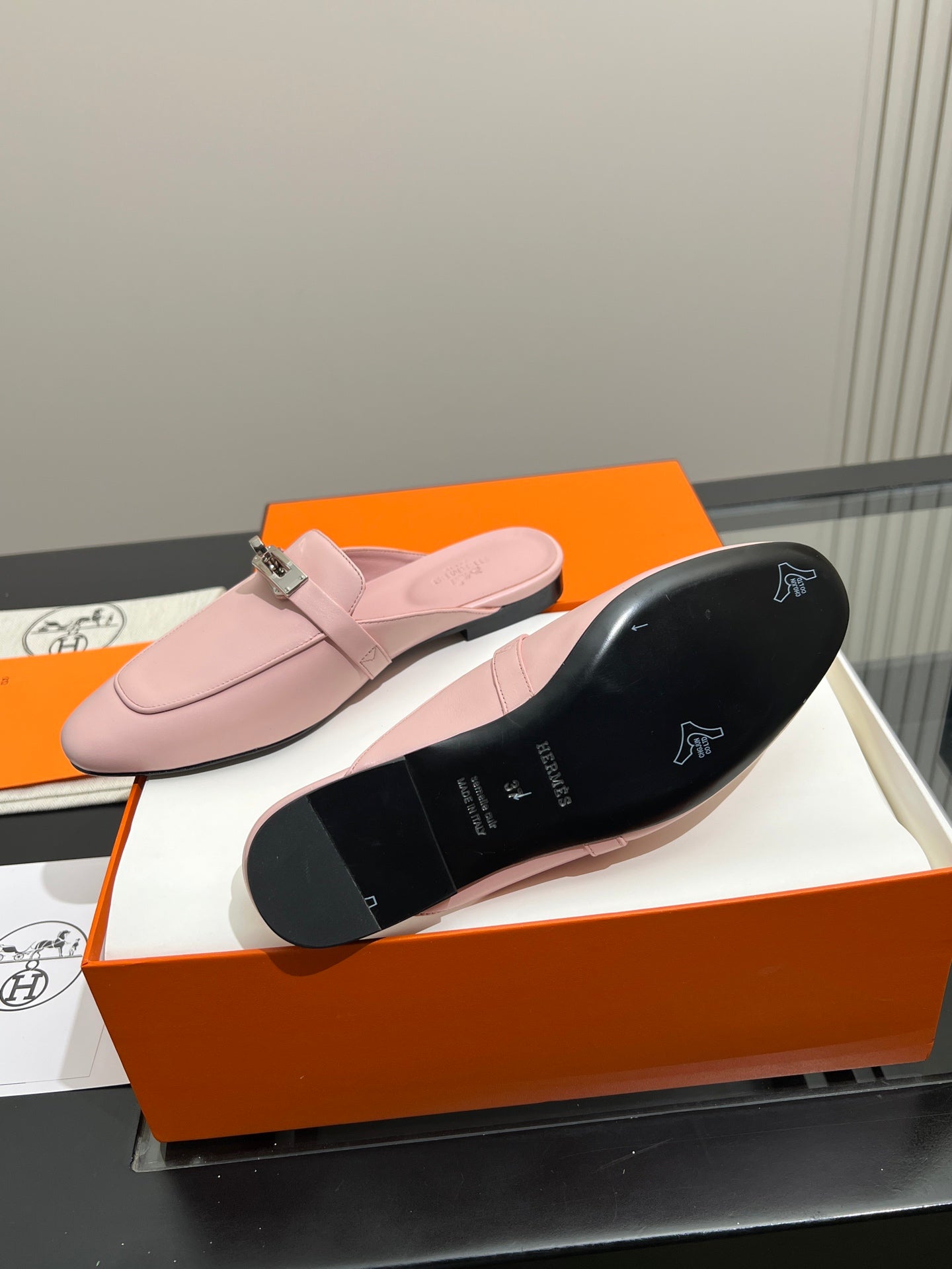 Hermes Oz Mule