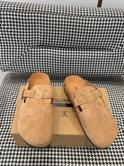 Louis Vuitton Clog