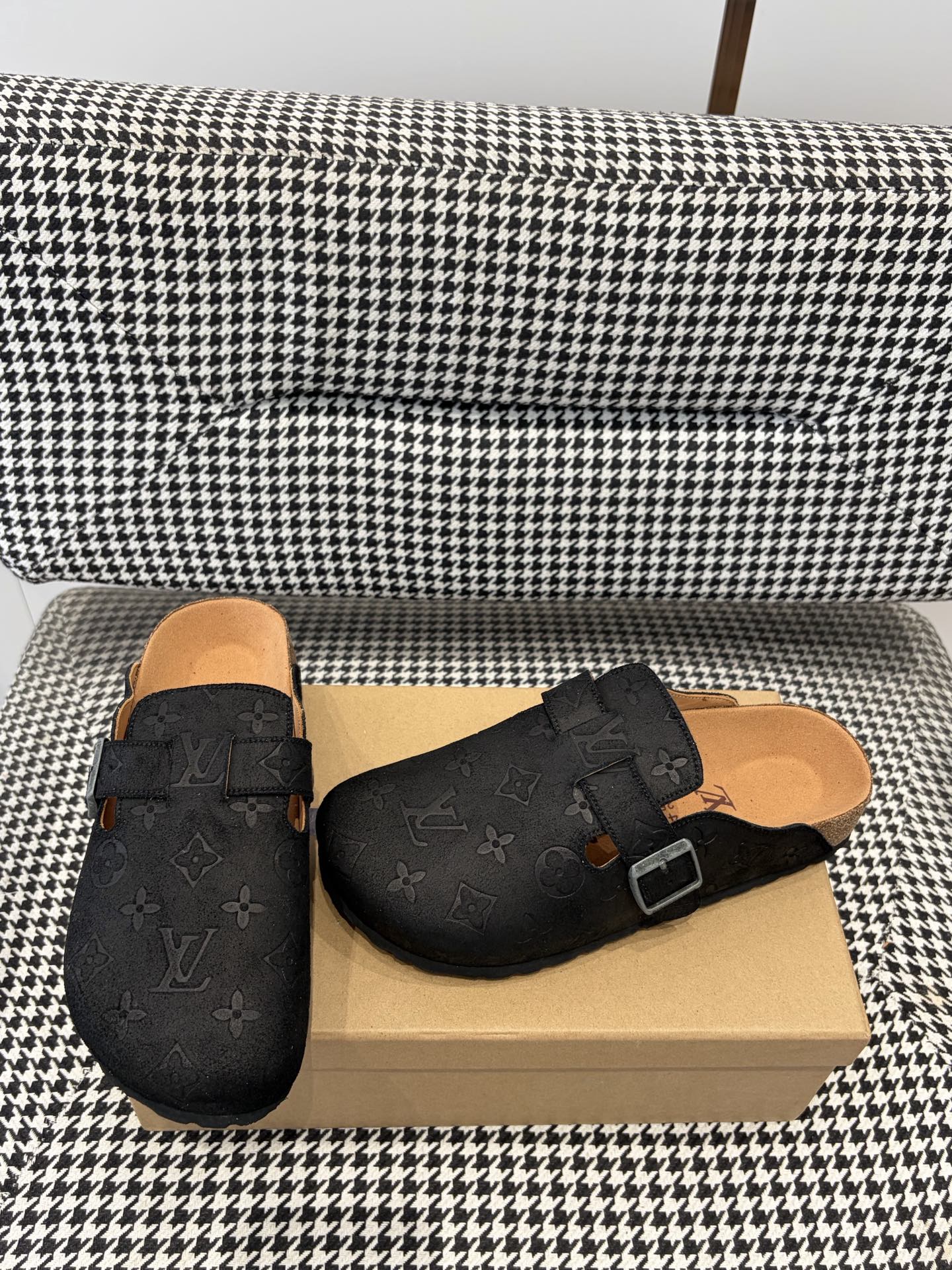 Louis Vuitton Clog