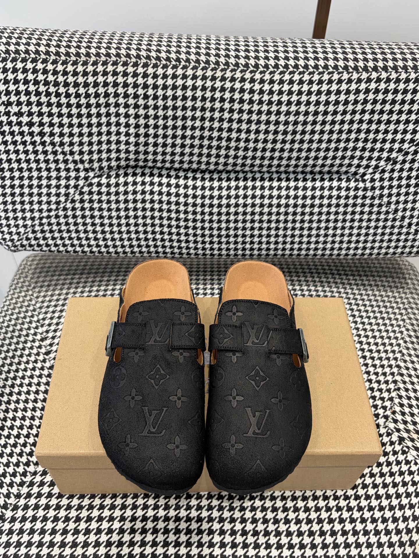 Louis Vuitton Clog
