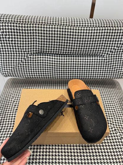 Louis Vuitton Clog