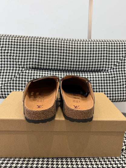 Louis Vuitton Clog