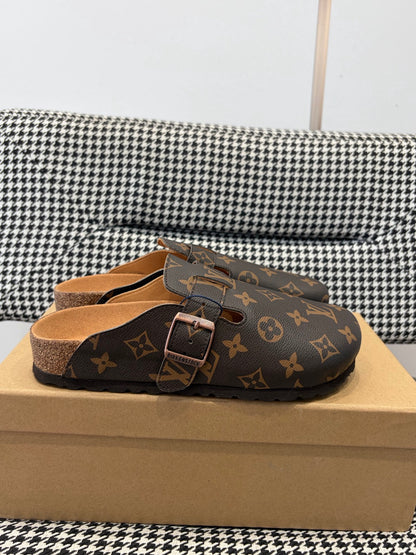 Louis Vuitton Clog