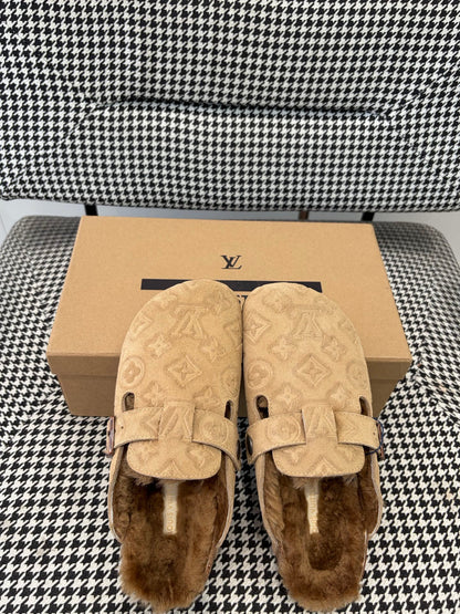 Louis Vuitton Clog