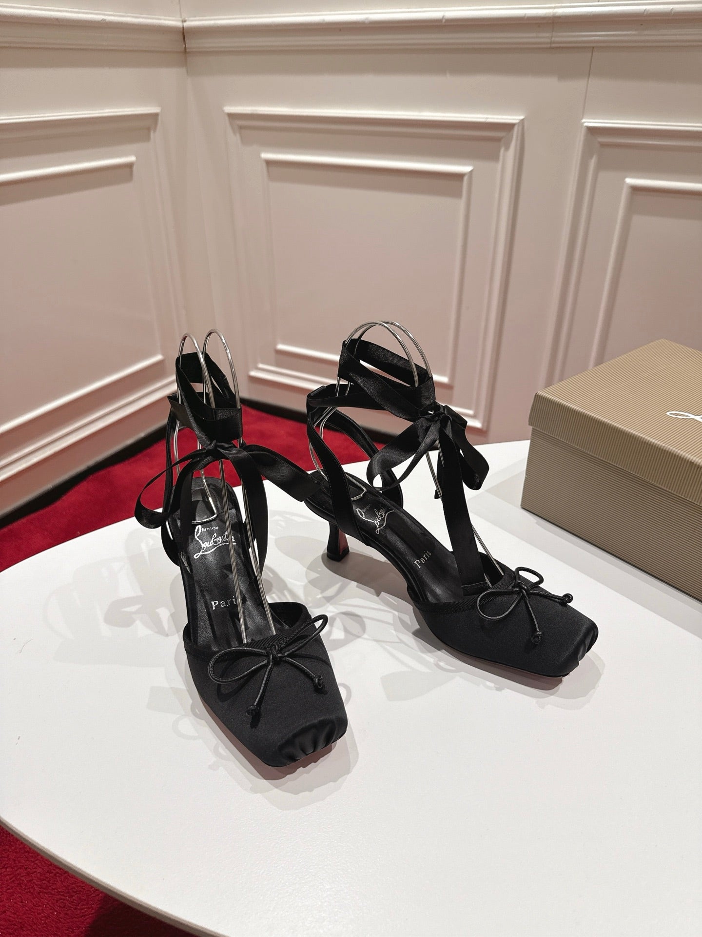Christian Louboutin Cassia Lace Up