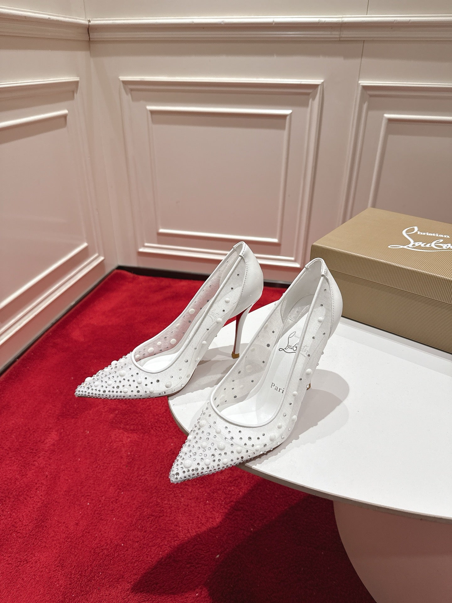 Christian Louboutin Miss Z Degrastrass Perla