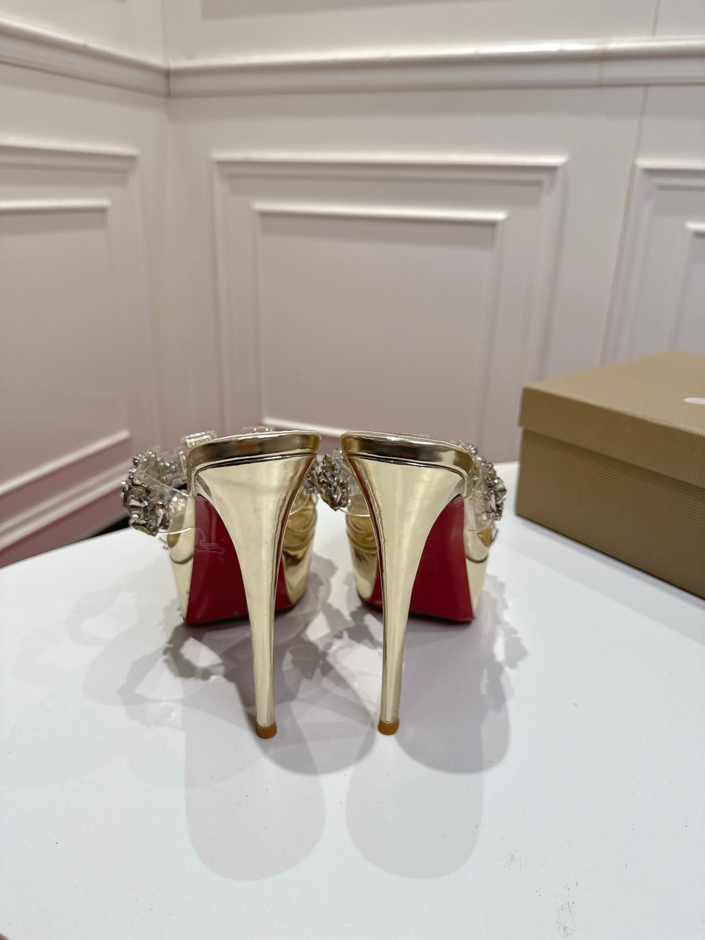 Christian Louboutin Just Jewel