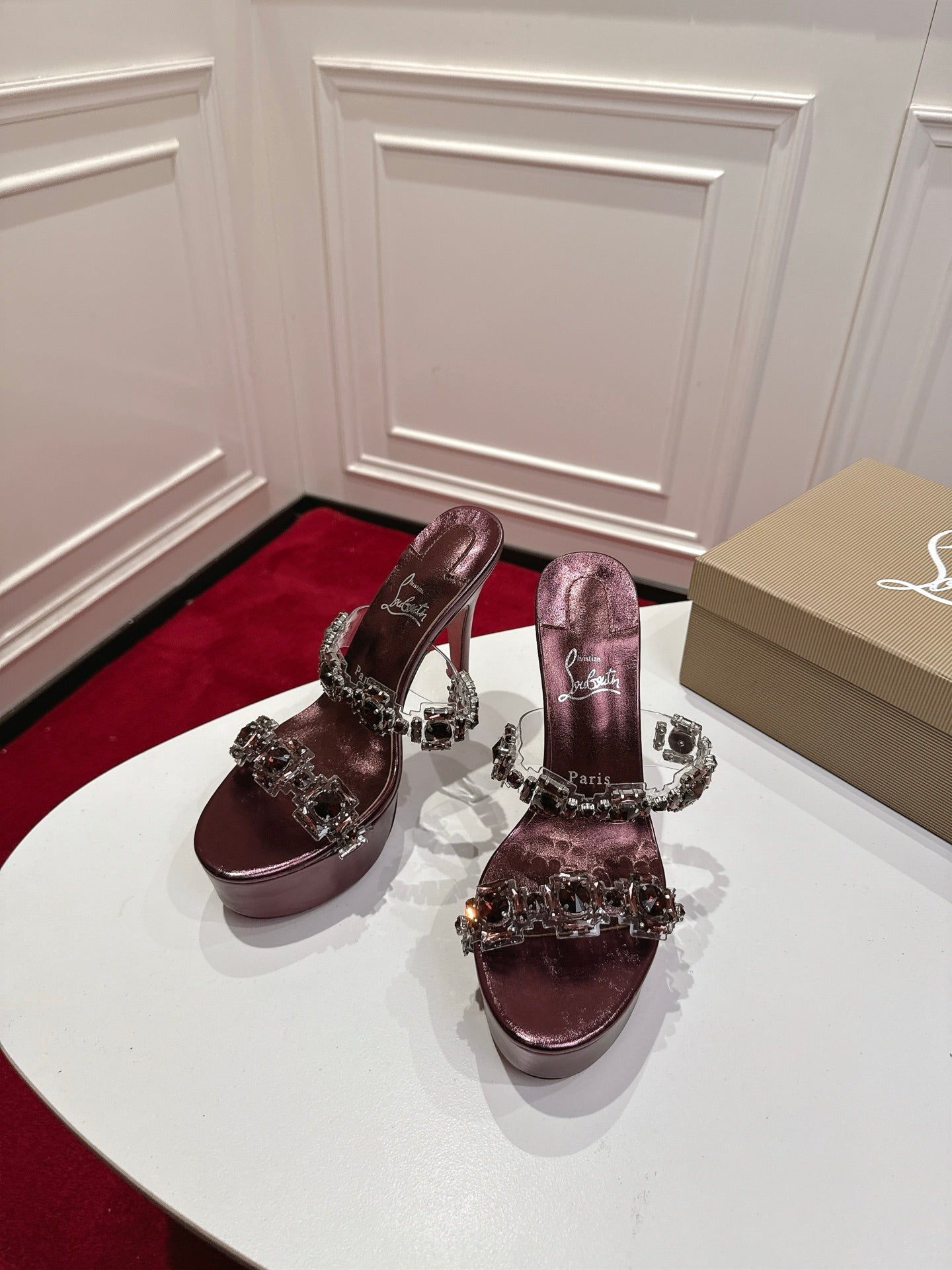 Christian Louboutin Just Jewel