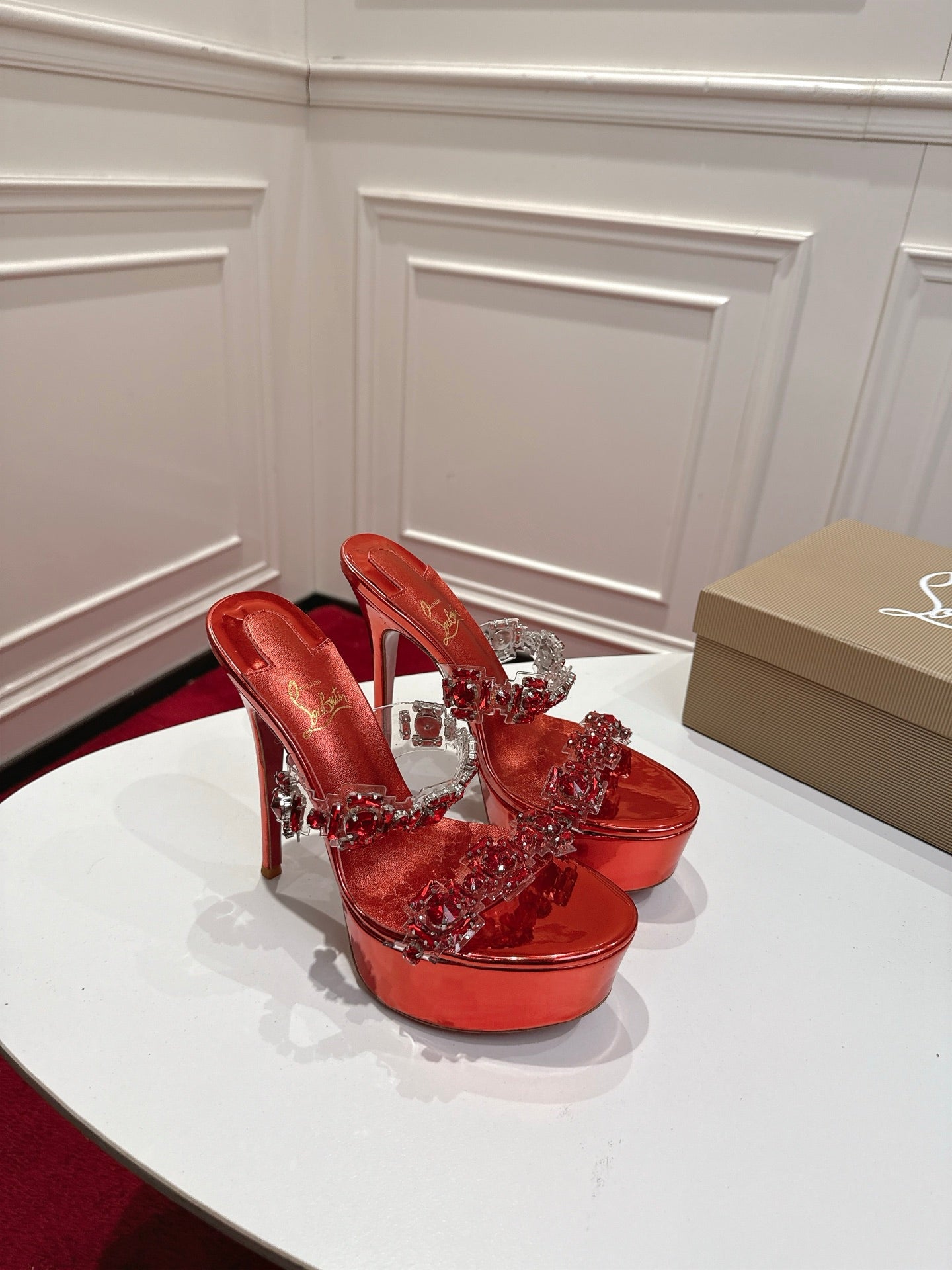 Christian Louboutin Just Jewel