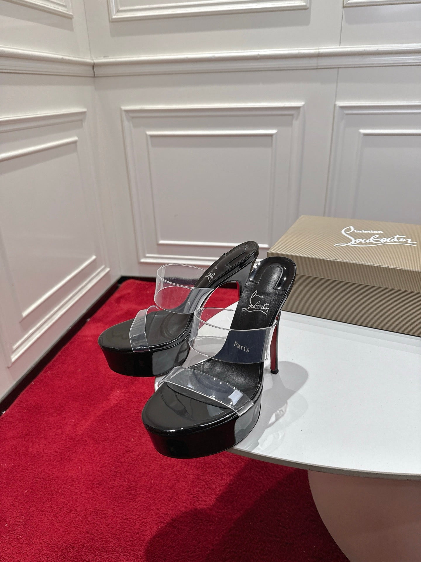 Christian Louboutin Just Nothing Alta