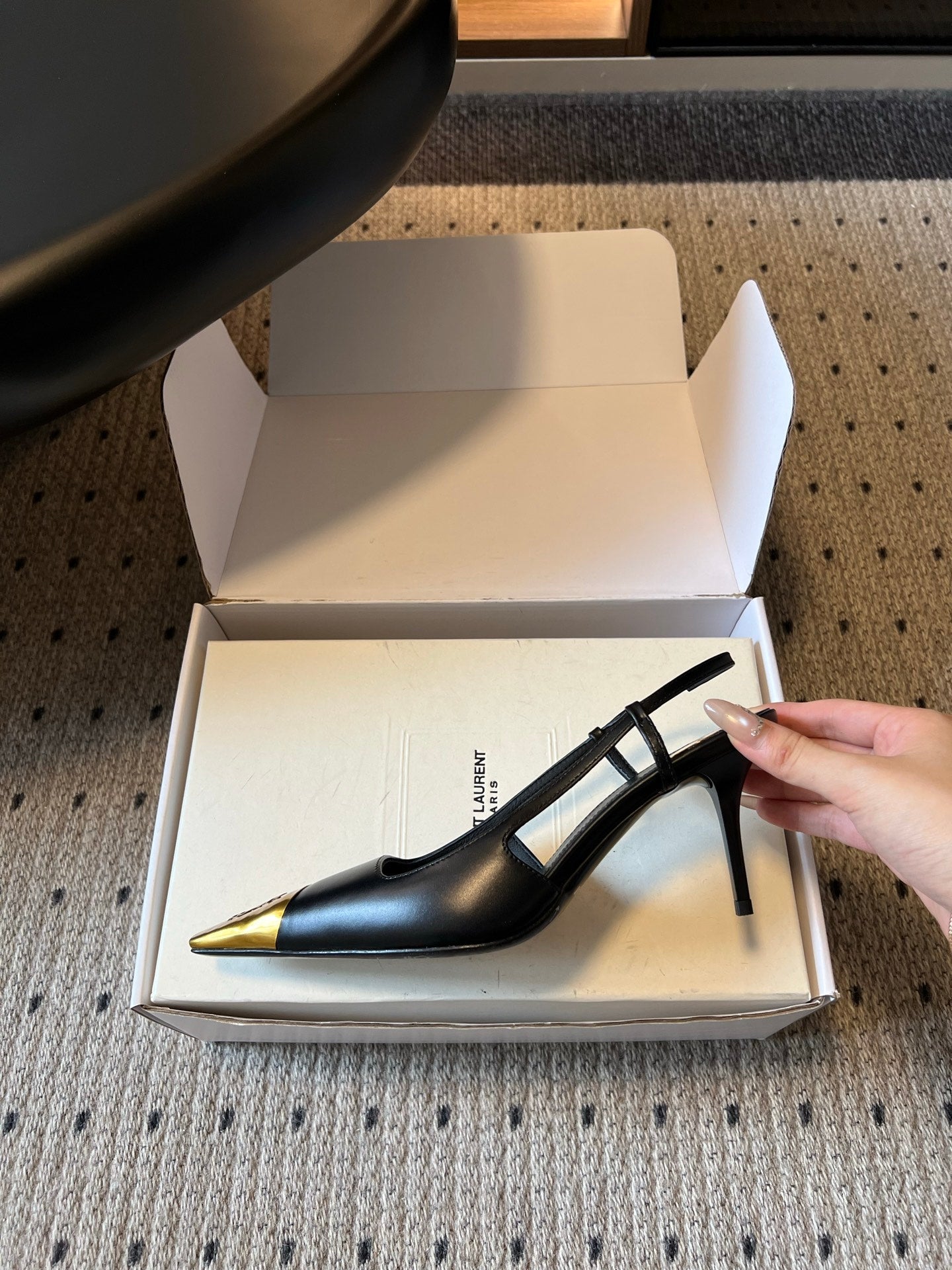 Saint Laurent Jeanne Slingback Pumps