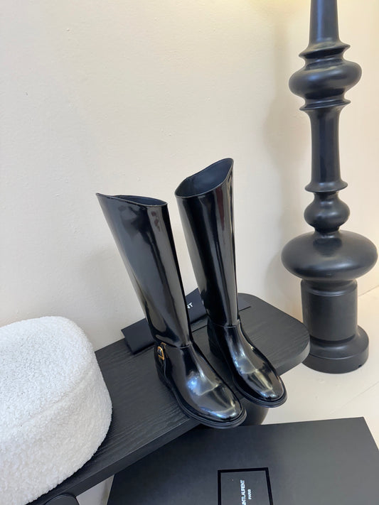Saint Laurent Boots