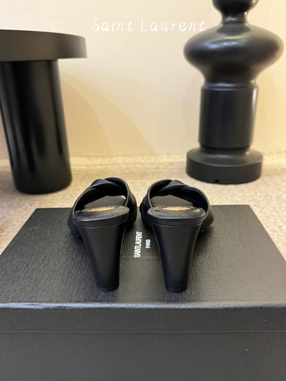 Saint Laurent Franciane Mules