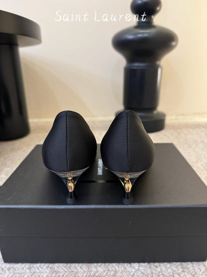 Saint Laurent Pumps