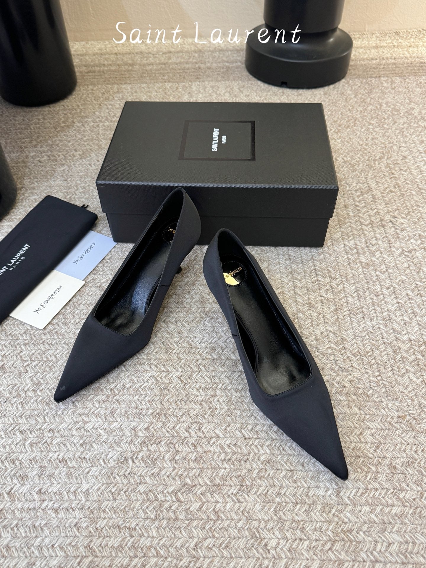 Saint Laurent Pumps