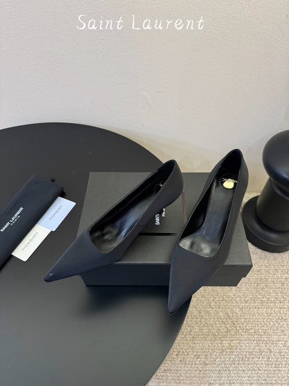 Saint Laurent Pumps