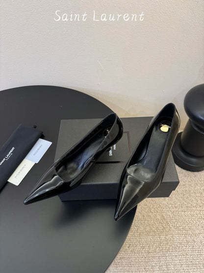 Saint Laurent Pumps
