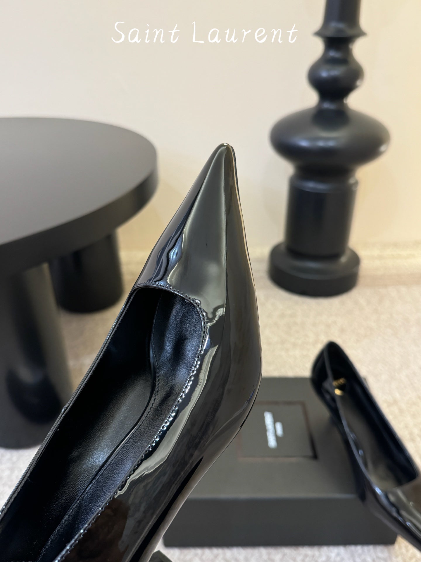 Saint Laurent Pumps