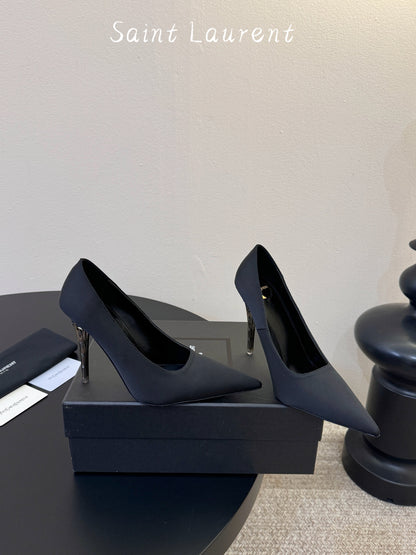 Saint Laurent Pumps