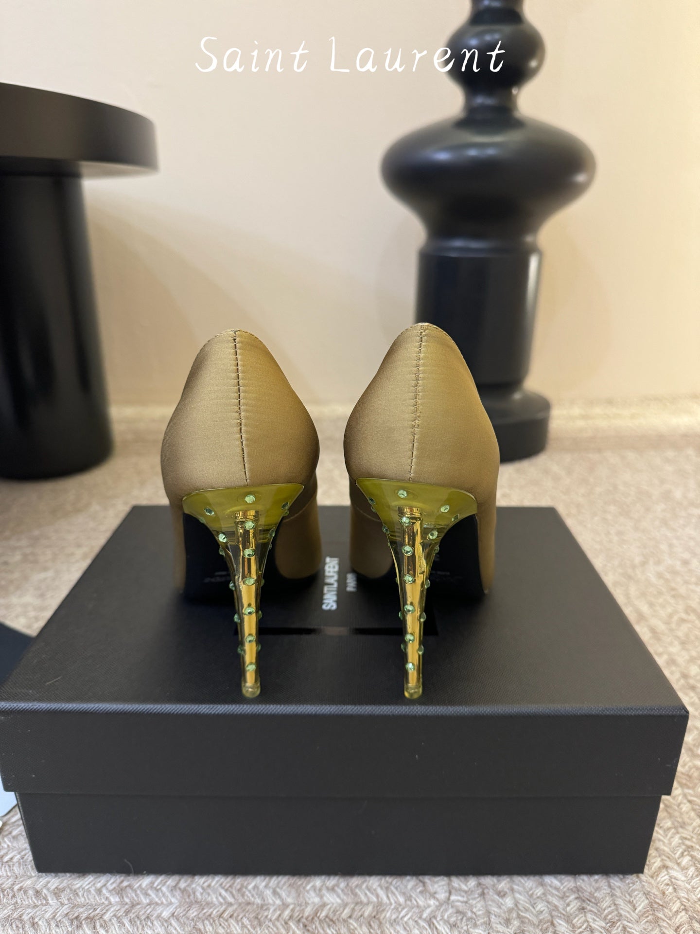Saint Laurent Ivresse Pumps