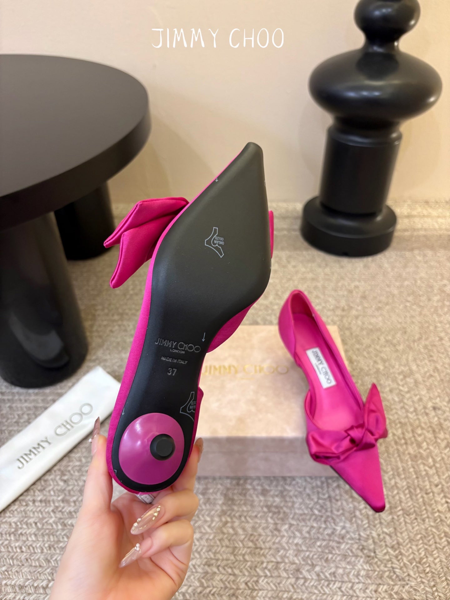 Jimmy Choo Issy