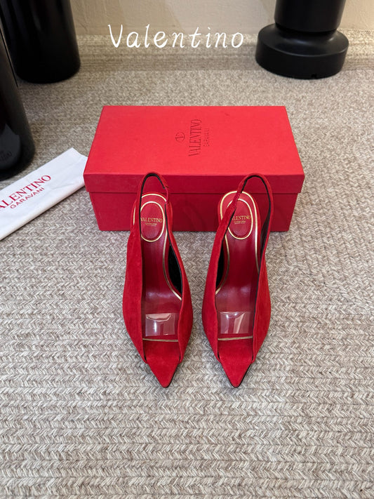 Valentino Revele Pumps