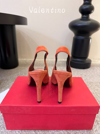 Valentino Revele Pumps