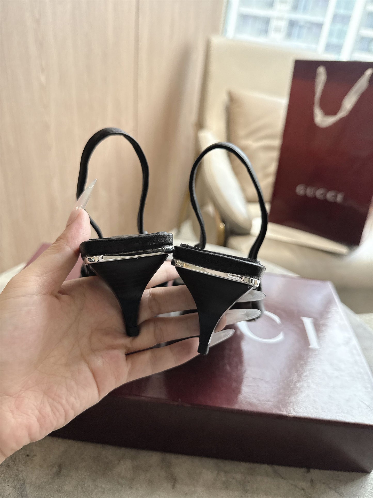 Gucci Vittoria Slingback Pump With Elastic