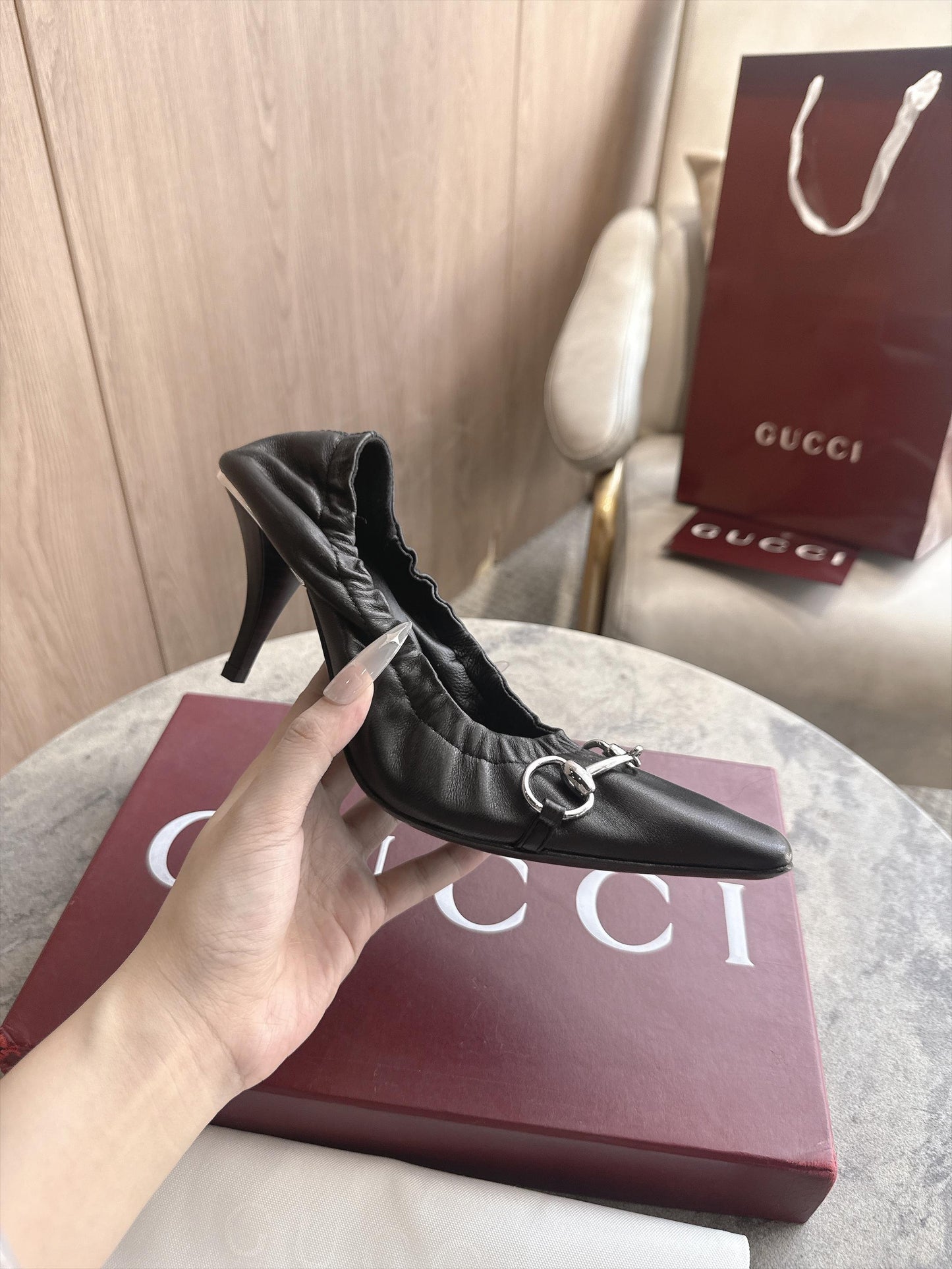Gucci Vittoria Pump With Elastic