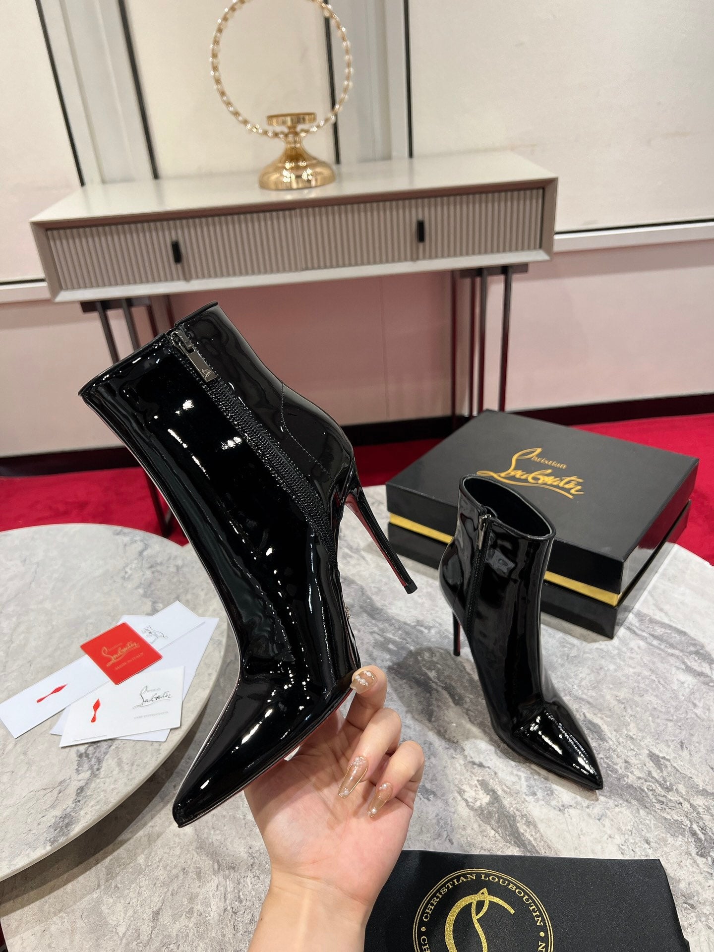 Christian Louboutin Sporty Kate Booty