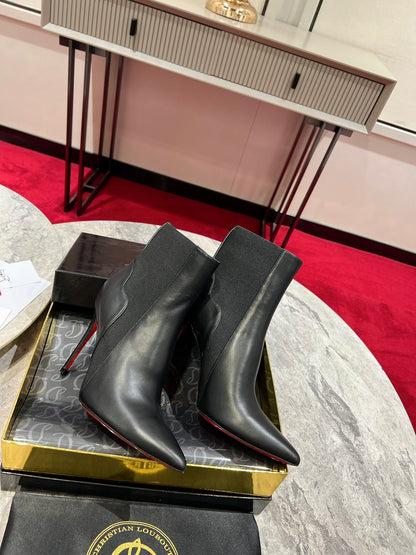Christian Louboutin Chelsea Chick Booty