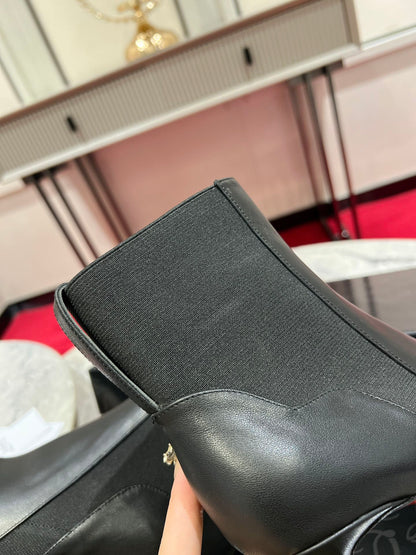 Christian Louboutin Chelsea Chick Booty