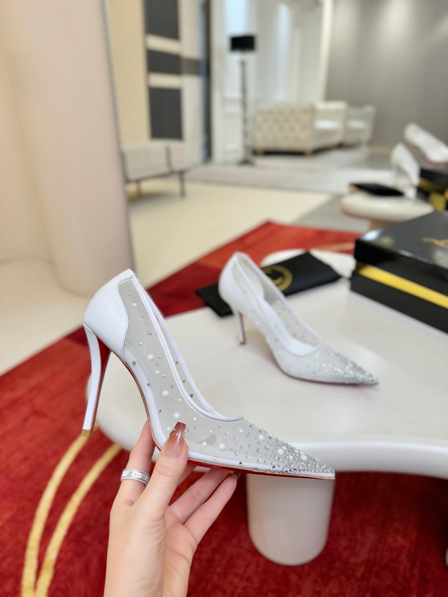 Christian Louboutin Pump