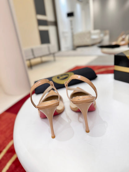 Christian Louboutin Rosa Z Pump