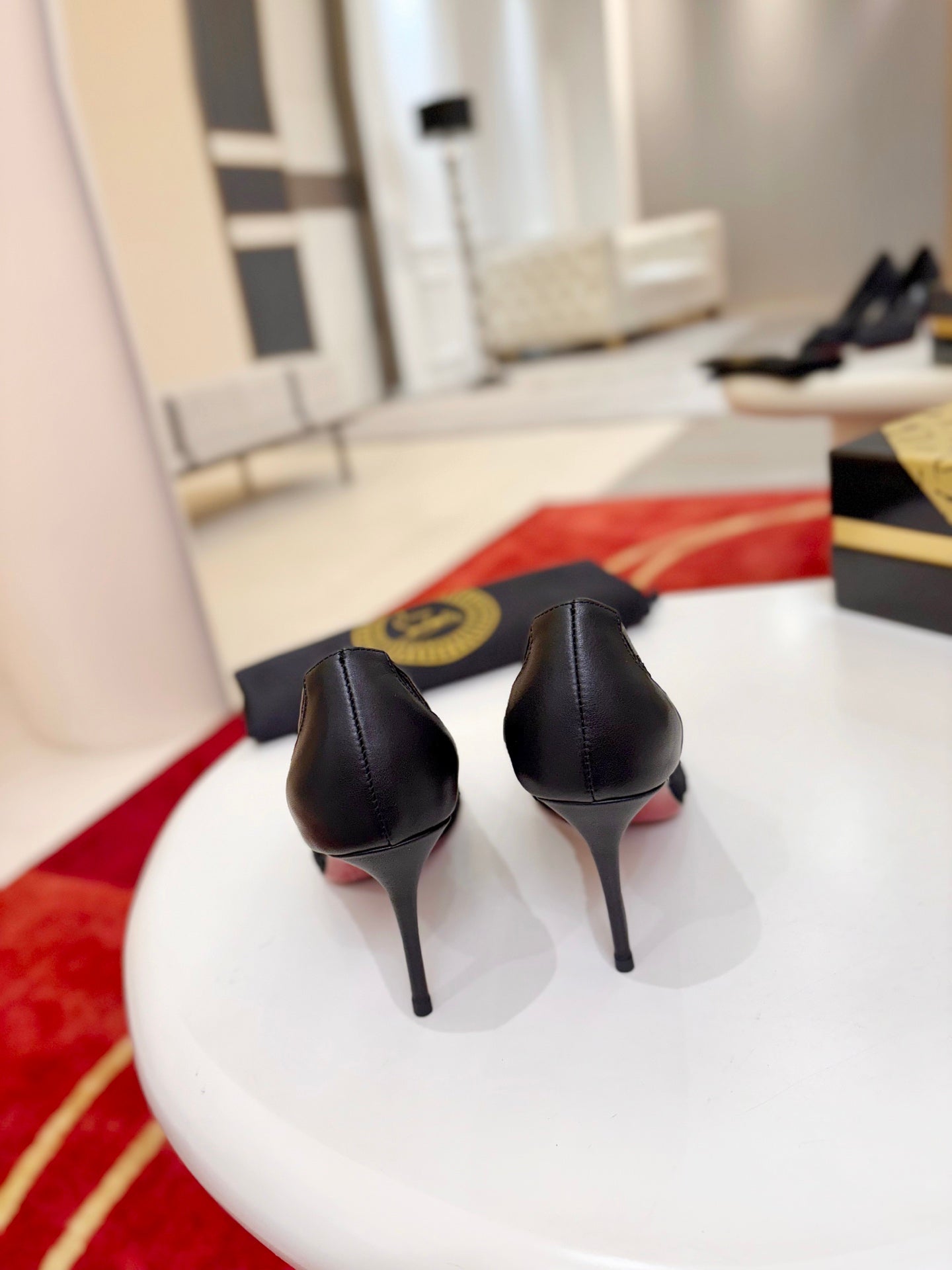 Christian Louboutin Pumps