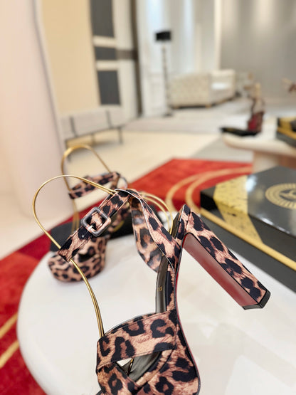 Christian Louboutin Sandaloo